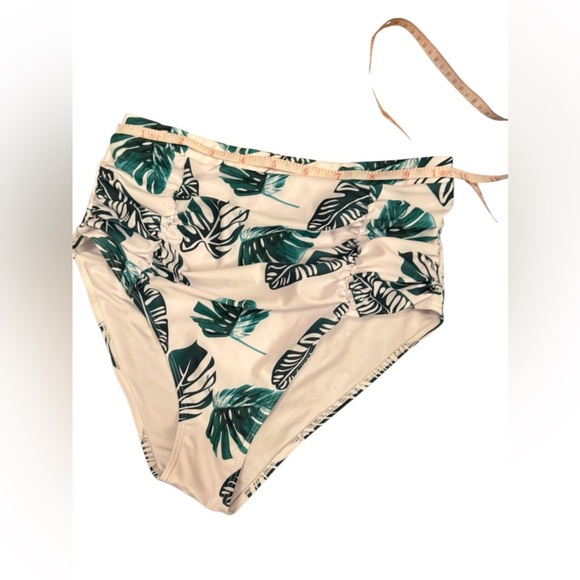 Avidlove Leaf Print High-Waisted Bikini Bottom NWOT - Picture 3 of 9